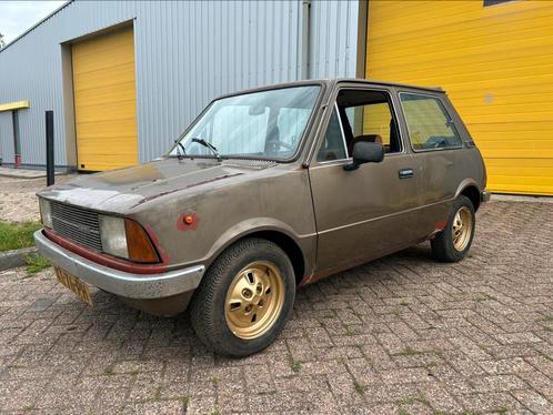 Innocenti 120L 1979 zeldzaam hard project., Auto's, Oldtimers, Particulier, Te koop, Overige merken, Benzine, Berline, 2 deurs