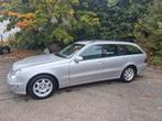 Mercedes-Benz E220 CDI EXPORT, Auto's, Mercedes-Benz, Automaat, Zwart, Particulier, Zilver of Grijs