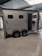 Humbaur met extra grote zadelruimte en camera, Dieren en Toebehoren, Paarden en Pony's | Trailers en Aanhangwagens, Ophalen, Zo goed als nieuw