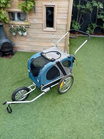 Honden fietskar .  beschikbaar voor biedingen