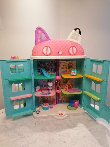 Gabby's dollhouse beschikbaar voor biedingen