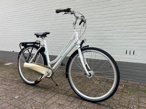 Mooie Trek Saint Tropez damesfiets. Wit. 28 inch., Fietsen en Brommers, Fietsen | Dames | Damesfietsen, Zo goed als nieuw, Overige merken
