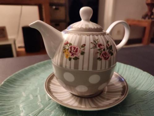 Tea set/tea-for-one, Maison & Meubles, Cuisine | Vaisselle, Neuf, Enlèvement