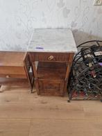 ouderwets nachtkastje, Enlèvement