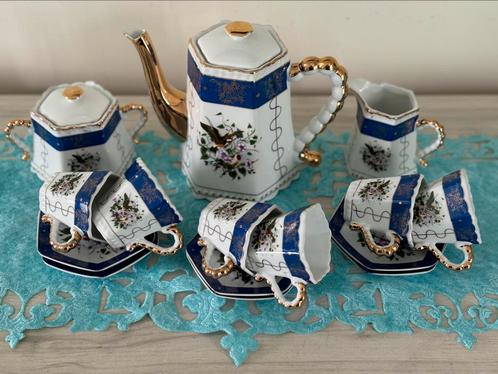 Magnifique ancien service en porcelaine anglaise, Antiquités & Art, Antiquités | Services (vaisselle) complet