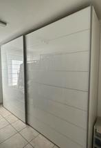 Kleding kast wit met bijpassende licht armatuur, Huis en Inrichting, Kasten | Kleerkasten, Ophalen, 200 cm of meer, 200 cm of meer