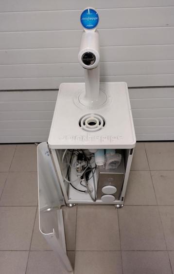 Watertap van Join the Pipe voor Gekoeld, Plat en Bruiswater beschikbaar voor biedingen