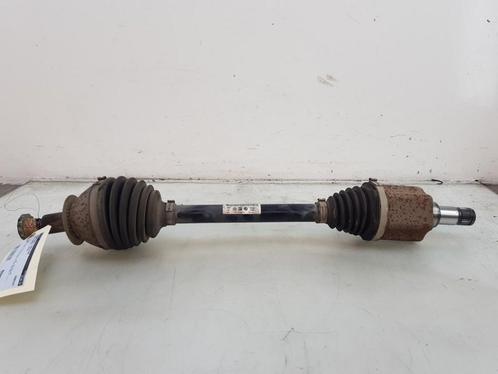AANDRIJFAS LINKS VOOR Toyota Land Cruiser (J15) (01-2011/-), Auto-onderdelen, Remmen en Aandrijving, Toyota, Gebruikt