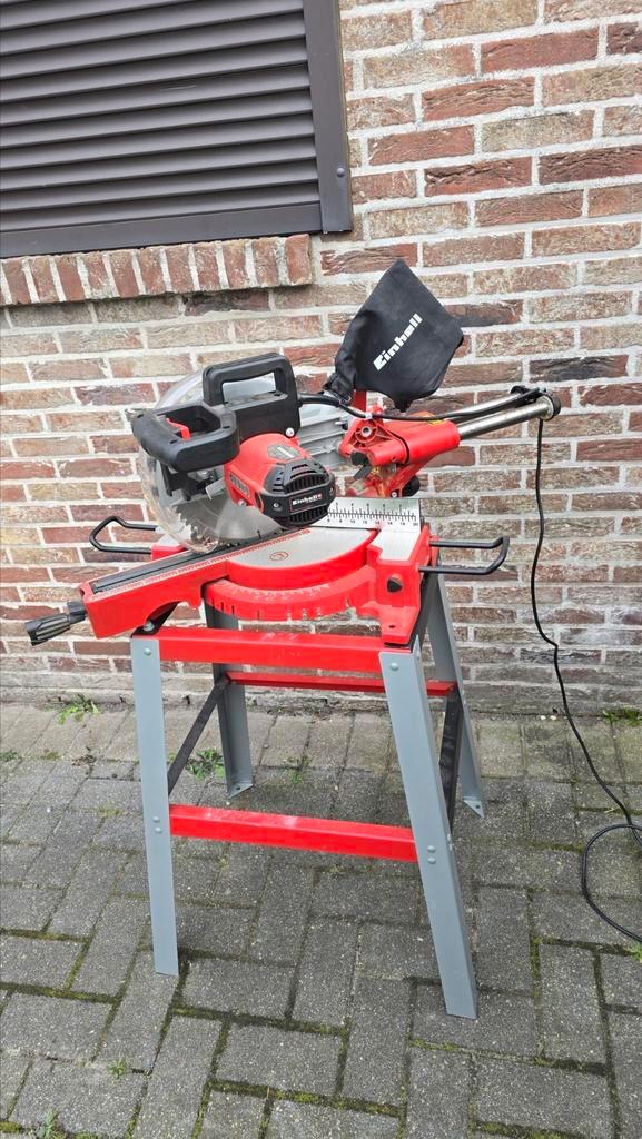 Krachtige Einhell Radiaal Afkortzaag TC-SM 2531/1 U, Doe-het-zelf en Bouw, Gereedschap | Zaagmachines, Zo goed als nieuw, Afkortzaag