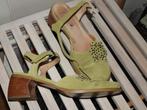 Groene sandalen - mt 41 - suède leder, --, Gedragen, Groen, Sandalen of Muiltjes