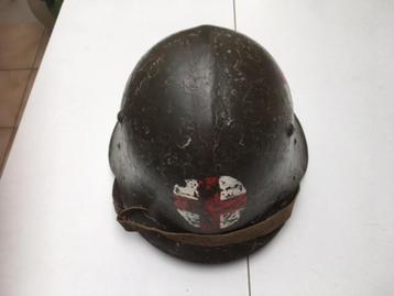 Bulgaarse WOII-helm M36, medische dienst
