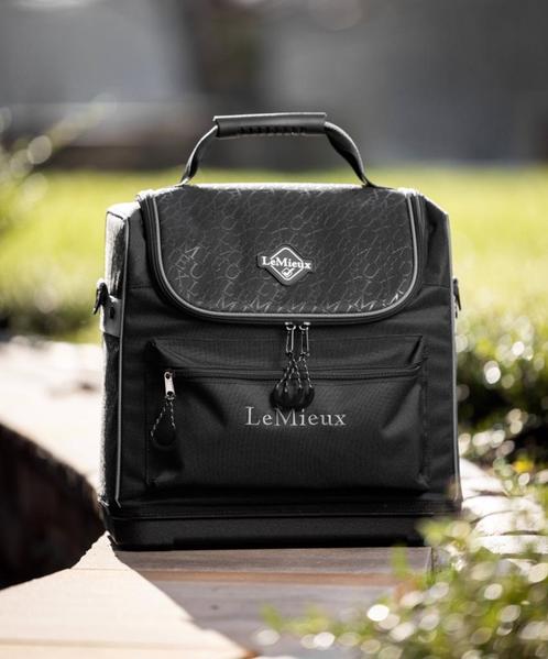 LeMieux Elite Pro Grooming Bag Zwart Poetstas SALE!, Dieren en Toebehoren, Paarden en Pony's | Verzorgingsproducten, Nieuw, Ophalen of Verzenden