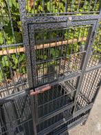 NOUVELLE CAGE À PERROQUETS, Enlèvement ou Envoi