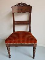 Antieke lage stoel, Antiek en Kunst, Antiek | Meubels | Stoelen en Sofa's, Ophalen