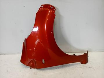 SPATBORD RECHTS VOOR Peugeot 107 (01-2005/05-2014) beschikbaar voor biedingen