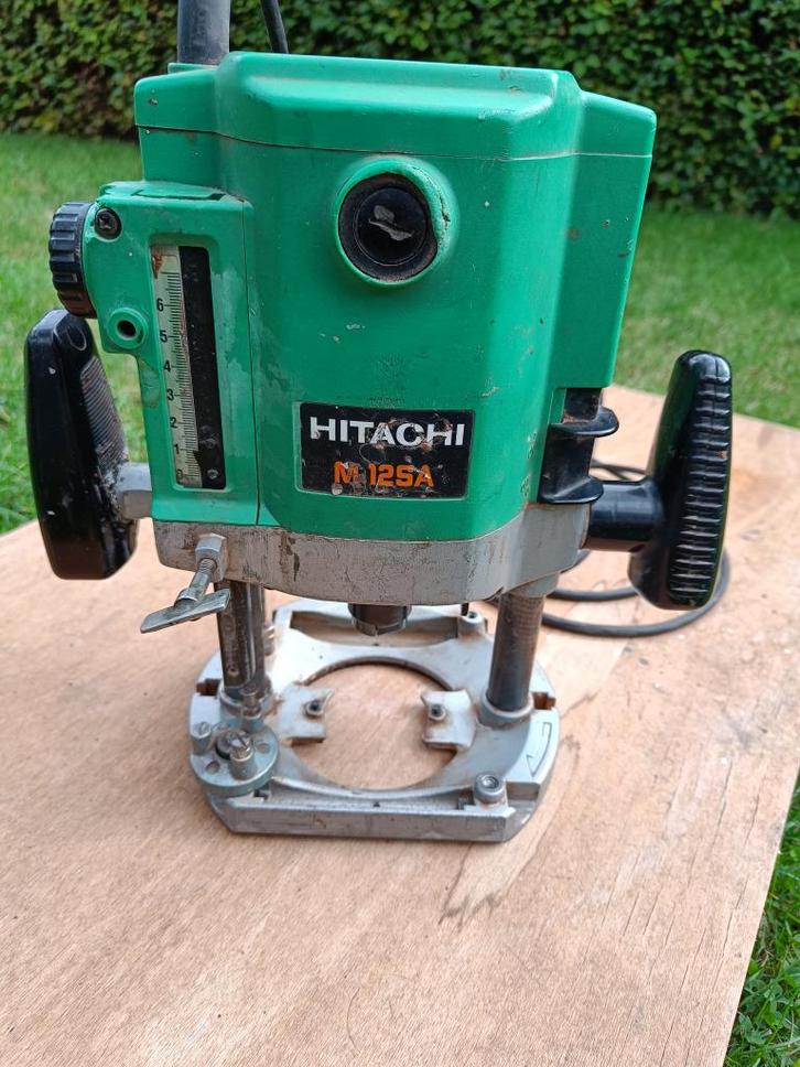 Hitachi  M12SA bovenfrees, Doe-het-zelf en Bouw, Gereedschap | Overige machines, Gebruikt, Ophalen