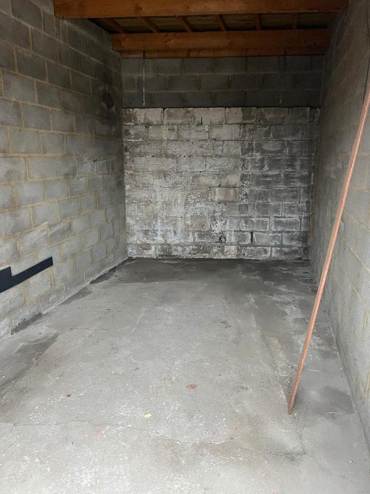 Garage à louer à Sclessin Liège, Immo, Garages & Places de parking, Province de Liège