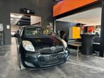 TOYOTA YARIS, Voorwielaandrijving, Stof, Zwart, Centrale vergrendeling