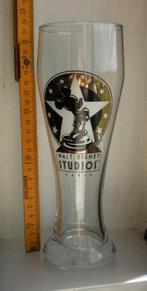 Glas „Studio Disney”, Verzamelen, Glas en Drinkglazen, Ophalen of Verzenden, Zo goed als nieuw, Bierglas