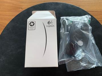 Nouvelle souris optique noire Logitech RX 250 avec fil, Enlèvement ou Envoi, Neuf, Filaire, Souris