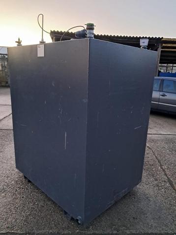 mazouttank 2500 liter dubbelwandig als nieuw  van 2015 beschikbaar voor biedingen
