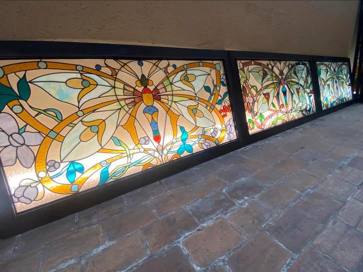 3 grands vitraux avec libellule, Antiquités & Art, Curiosités & Brocante, Enlèvement