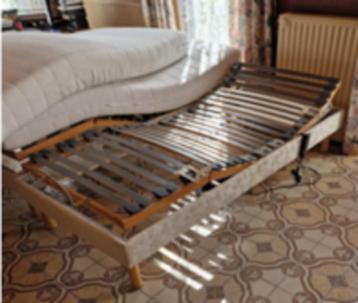 Sommiers électriques, Matelas, Enlèvement, Utilisé, 180 cm