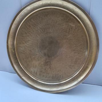 Geelkoperen dienblad. Diameter: 49 cm beschikbaar voor biedingen