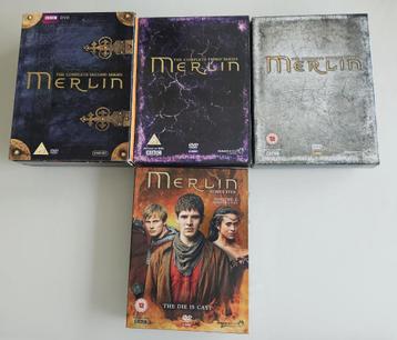 4 DVD boxen : Merlin  beschikbaar voor biedingen