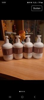 4 lotions pour le corps avec pompe, Enlèvement ou Envoi