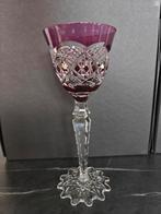 Val Saint Lambert - wijnglas - Vertelt - paars - 22 cm, Antiek en Kunst, Ophalen of Verzenden