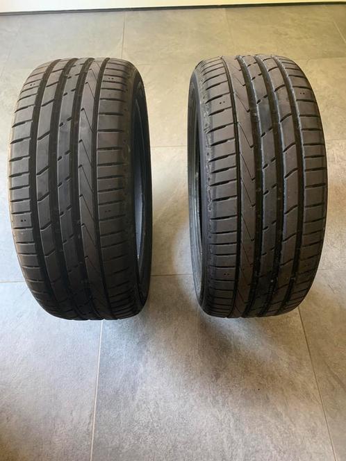 2 Hankook-banden in nieuwstaat 225/45/18 runflat, Auto-onderdelen, Besturing, BMW, Nieuw, Ophalen