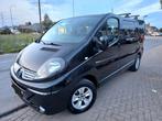 Renault Trafic 2.0D 8 zitplaatsen Airco, 4 cilinders, Zwart, Grijs, Particulier
