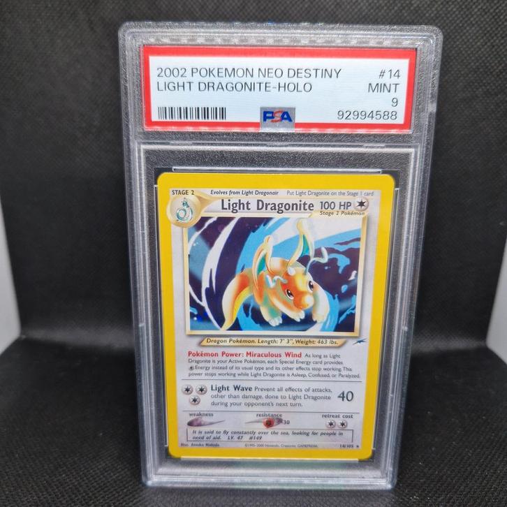 Light Dragonite Holo Neo Destiny PSA 9, Hobby en Vrije tijd, Verzamelkaartspellen | Pokémon, Ophalen of Verzenden
