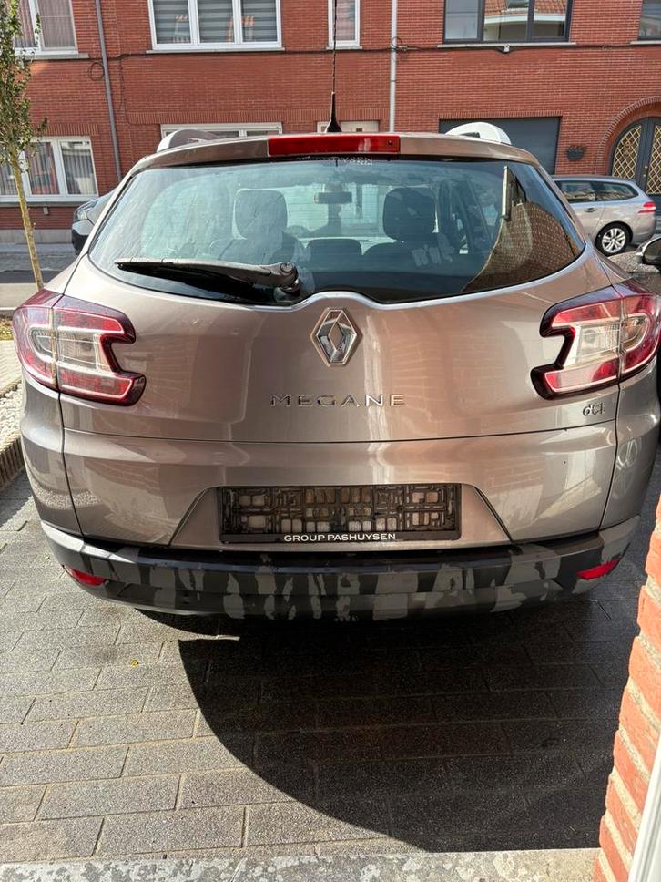 Te koop Renault Megane 1.5 diesel gekeurd voor verkoop!, Auto's, Renault, Particulier, Diesel, Euro 5, Break, Handgeschakeld, Zilver of Grijs