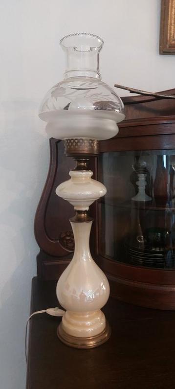 Antieke lamp, Enlèvement