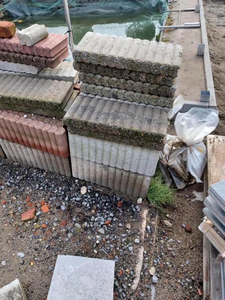 Beton Borduren, Doe-het-zelf en Bouw, Metselstenen, Zo goed als nieuw, Beton, Ophalen