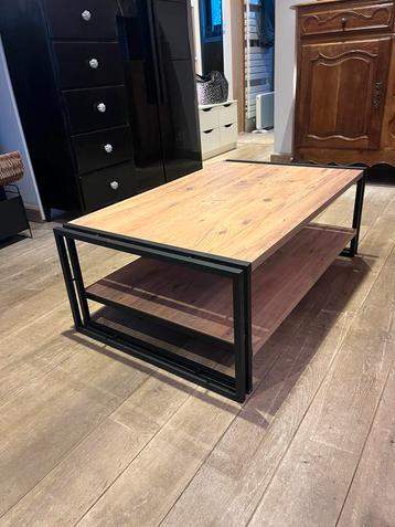 Table de salon bois/metal
