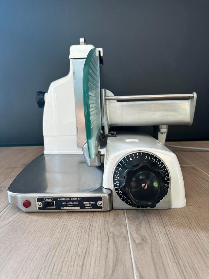 Berkel snijmachine model 836 – porselein wit, Zakelijke goederen, Horeca | Keukenapparatuur, Ophalen
