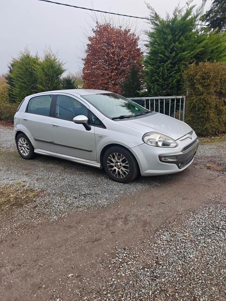 Fiat punto evo, Autos, Opel, Particulier, Air conditionné, Diesel, Enlèvement