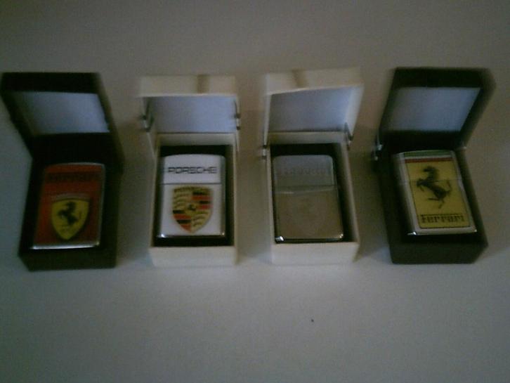 Briquets Ferrari/Porsche, Collections, Articles de fumeurs, Briquets & Boîtes d'allumettes, Neuf, Enlèvement ou Envoi