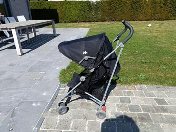 Handige plooibuggy Maclaren beschikbaar voor biedingen