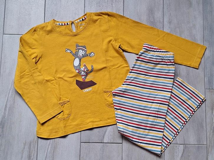 ✿ M116 - Woody Pyjama thema kat, Kinderen en Baby's, Kinderkleding | Maat 116, Gebruikt, Meisje, Nacht- of Onderkleding, Ophalen of Verzenden