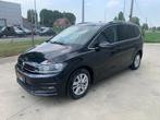 VW TOURAN 2.0TDI DSG/NAVI/ PARKPILOT/PDC V +A/CRUISE C/TREKH, Auto's, Automaat, Stof, USB, Zwart