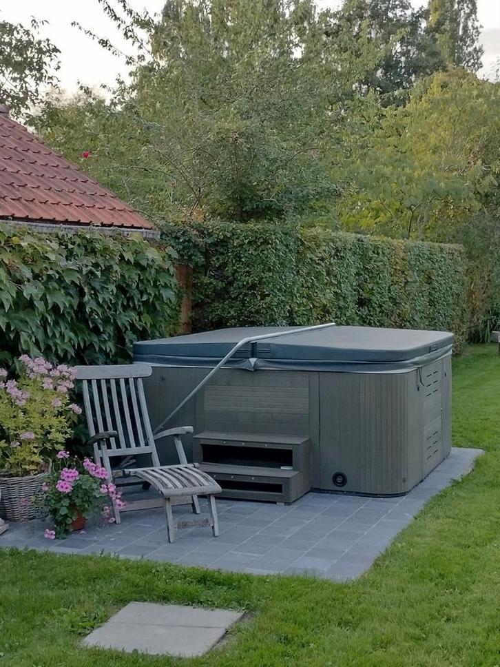 spalux, MARTIN, Tuin en Terras, Bubbelbaden en Hottubs, Gebruikt, Ophalen