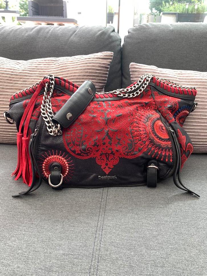 Sac DESIGUAL, Handtassen en Accessoires, Tassen | Damestassen, Gebruikt, Schoudertasje, Rood, Ophalen