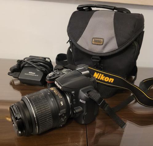 NIKON D3000 - Appareil photo reflex 18-55 mmm - COMME NEUF !, Audio, Tv en Foto, Fotocamera's Digitaal, Zo goed als nieuw, Spiegelreflex