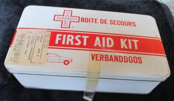 Verbanddoos , jaren 70-80 beschikbaar voor biedingen