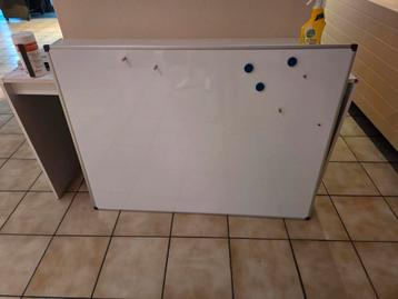 Whiteboard 120x90 magnetisch beschikbaar voor biedingen