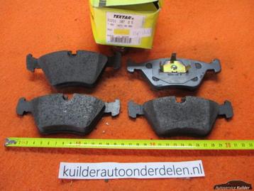 Remblokken voorzijde Audi 100 c3 200 c3 Peugeot 605 Textar 2 beschikbaar voor biedingen